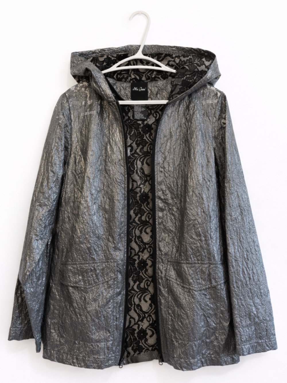 Me Jane Transparent Hooded Rain Jacket with Black Lace Lining – Size Large EUC